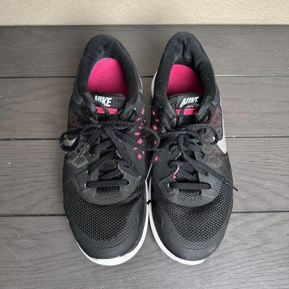 Nike - Women's Flex 2015 Run, Black/White/Pink - Size 7 - Picture 2 of 8